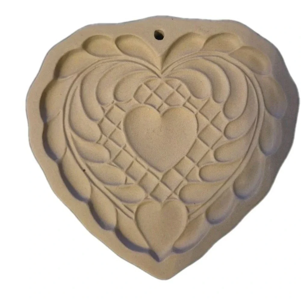 Vintage 1988 Heart Cookie Press Cutter by Brown‎ Bag Cookie Art Hill Design